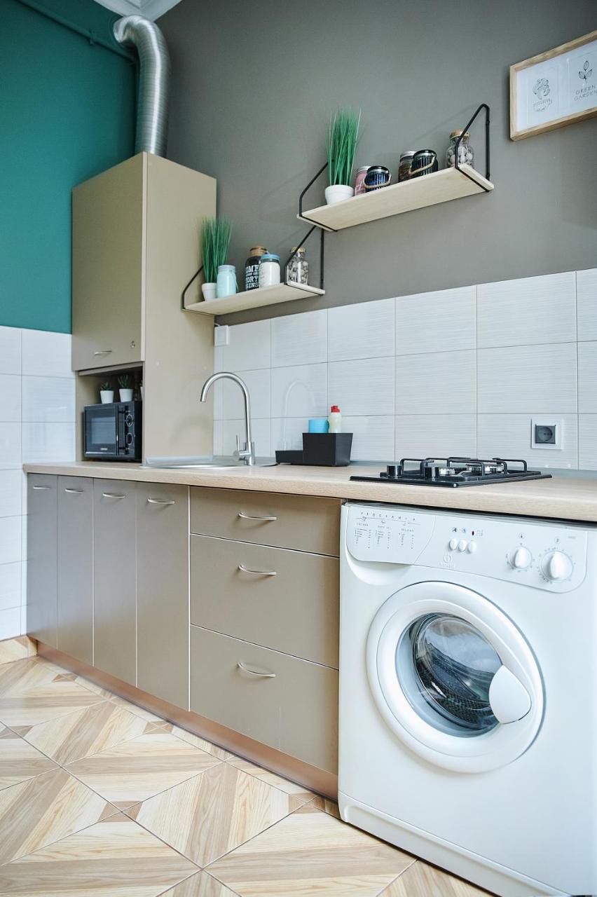 Cozy Apartment, 5Mins To Opera Lviv Ngoại thất bức ảnh